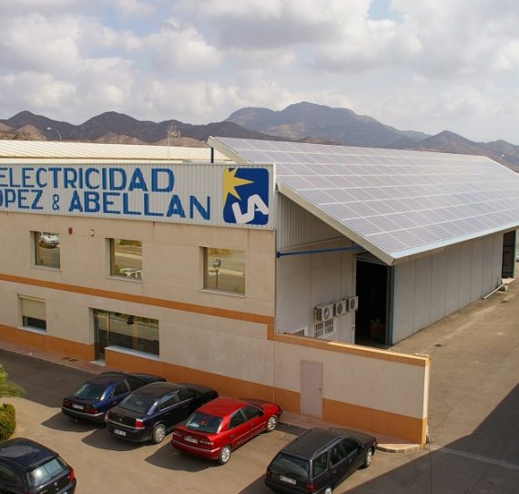 Instalación solar fotovoltaica conectada a la red de 36 KWP